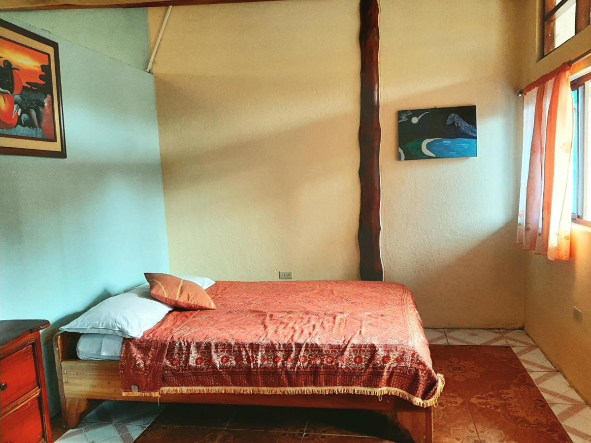Alojamiento Sumak Kawsay Puerto Ayora  Buitenkant foto
